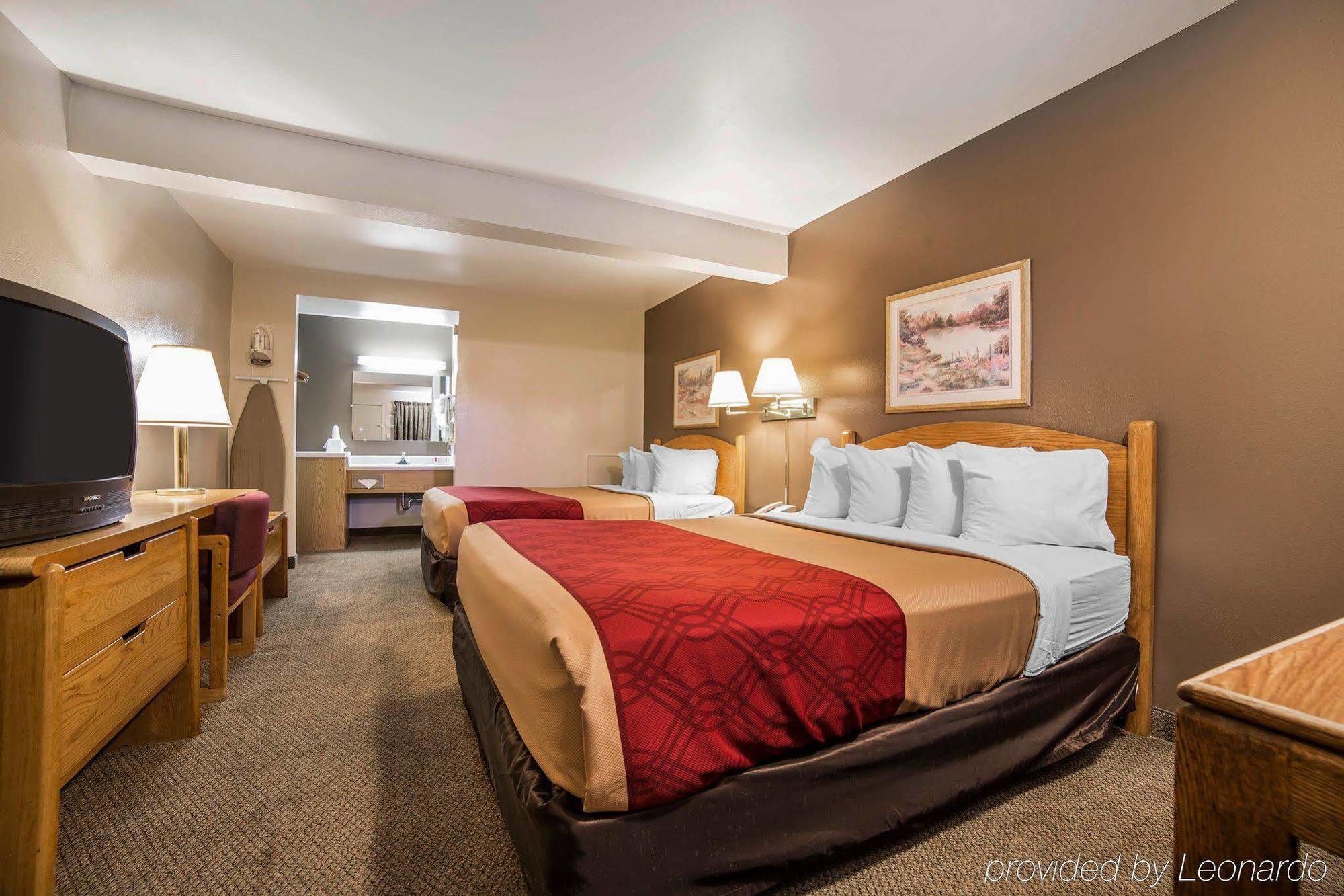 Econo Lodge Rock Springs Bagian luar foto
