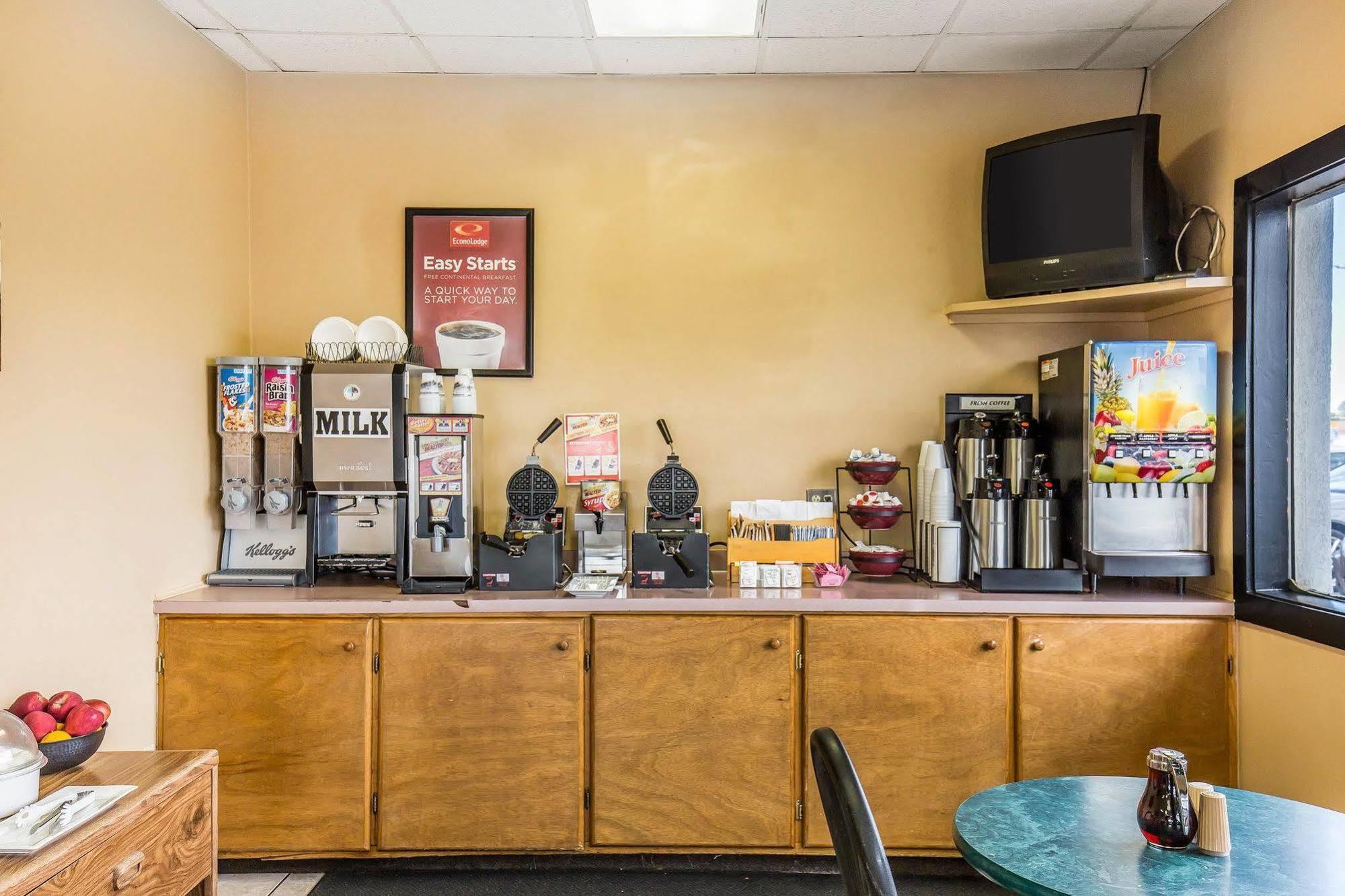 Econo Lodge Rock Springs Bagian luar foto