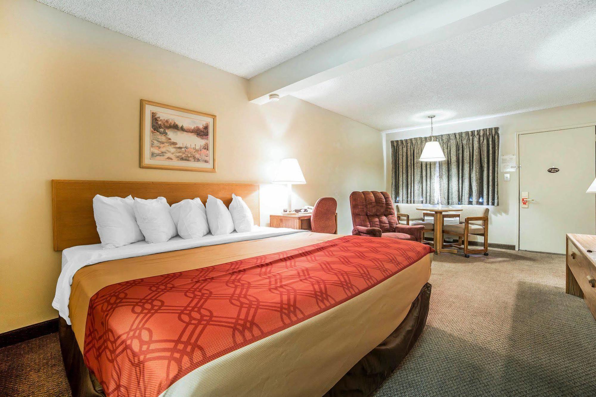 Econo Lodge Rock Springs Bagian luar foto