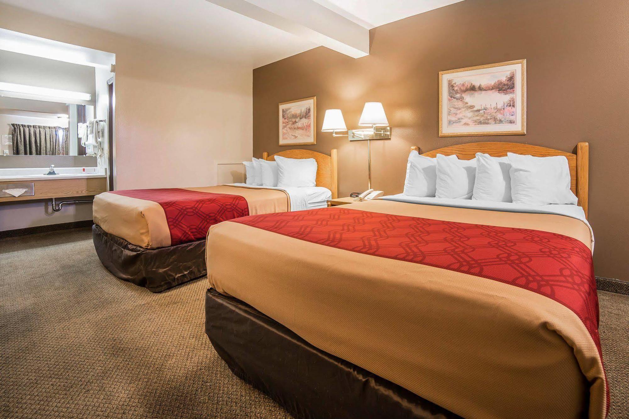 Econo Lodge Rock Springs Bagian luar foto